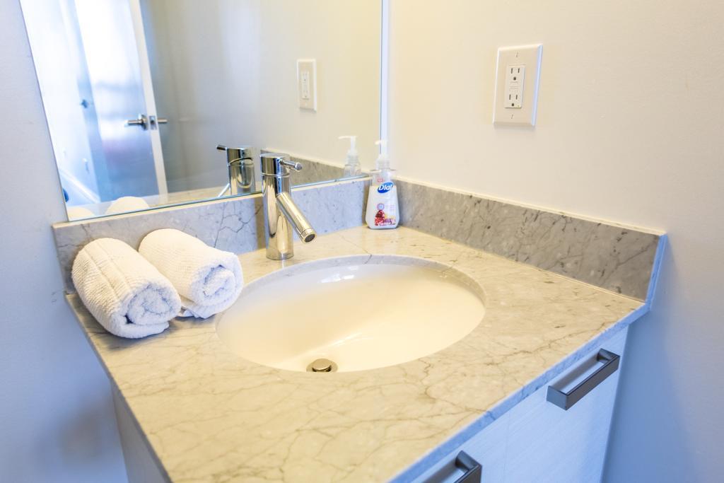Apartment Queen West Suites Toronto